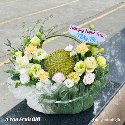 Giỏ Quà Sầu Riêng 🤩. Mua bán Đồ ăn, thực phẩm và các loại khác tại Thành phố Thủ Dầu Một Bình Dương được đăng bởi A Yan Fruit Gifts