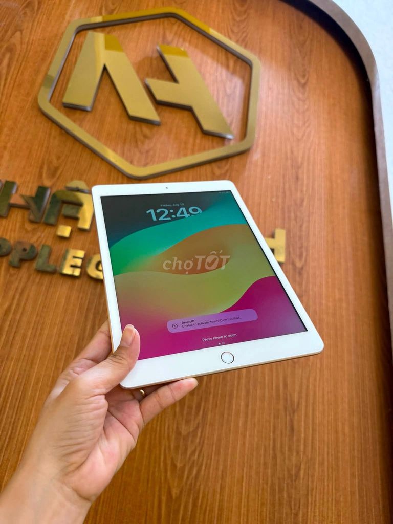Apple iPad Gen 7 32GB Hồng Wifi Mỹ Đã sử dụng. Mua bán Máy tính bảng tại Quận Gò Vấp Tp Hồ Chí Minh được đăng bởi Nguyễn Thị Thu Hiền hình 1