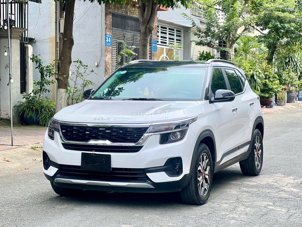 Kia Seltos Luxury 1.4 AT 2023 - 25999 km. Mua bán Ô tô tại Thành phố Thủ Dầu Một Bình Dương được đăng bởi trần thị khánh huyền  hình 3
