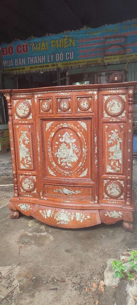 Tủ kệ Gỗ Cổ điển Khảm xà cừ Nâu đỏ. Mua bán Tủ, kệ gia đình tại Quận Cẩm Lệ Đà Nẵng được đăng bởi Thái phiên  hình 1