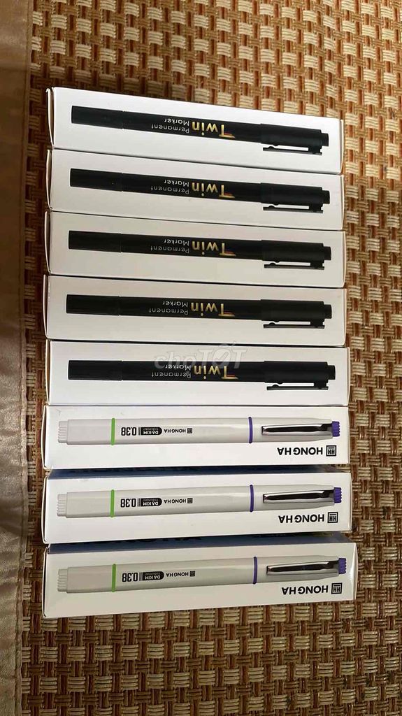 Bút dạ Twin Marker Đen, Xanh 8 cây. Mua bán Đồ dùng văn phòng tại Quận Long Biên Hà Nội được đăng bởi Đức Trí hình 1