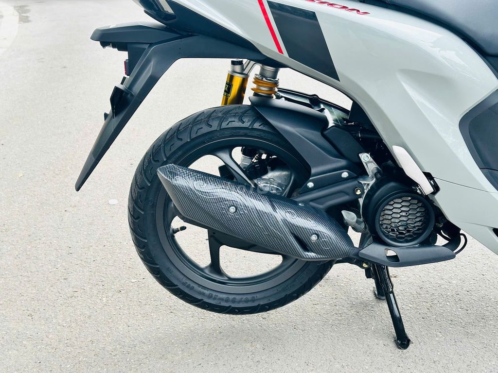 VISION XÁM XI MĂNG THỂ THAO SIÊU LƯỚT MỚI MUA.. Mua bán Xe máy tại Quận Đống Đa Hà Nội được đăng bởi Minh Khôi hình 4