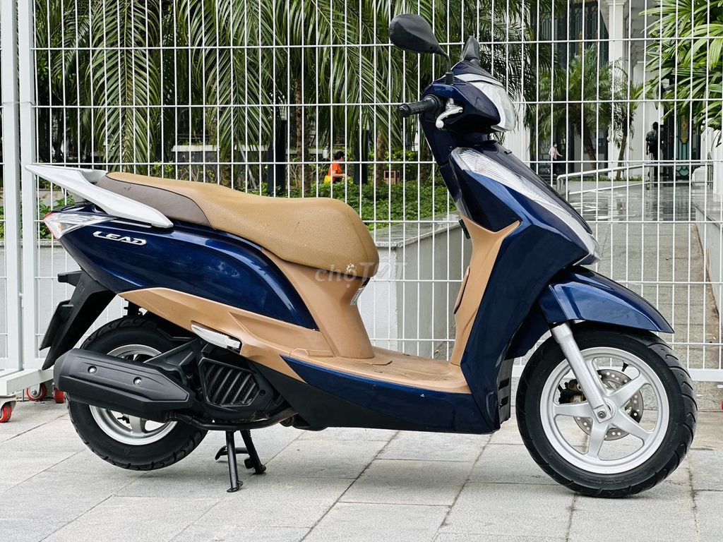 HONDA LEAD 125 XANH NÂU BIỂN 29 CHÍNH CHỦ. Mua bán Xe máy tại Quận Nam Từ Liêm Hà Nội được đăng bởi THANH BÌNH hình 2