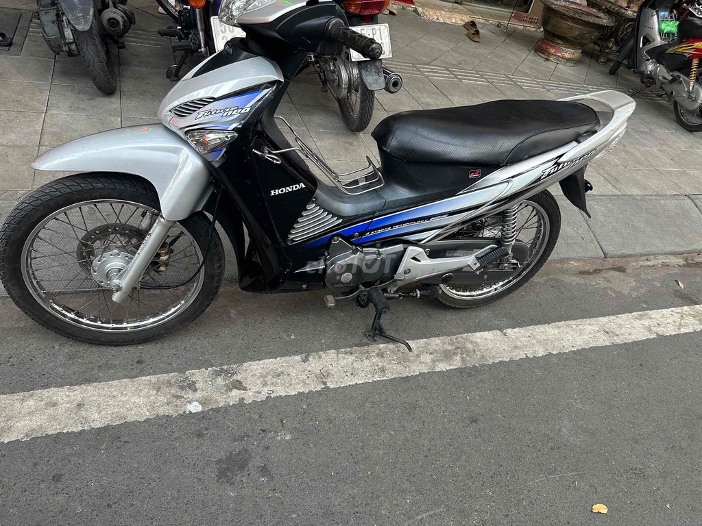 neo kim 2006 zin võ đầu cong. Mua bán Xe máy tại Quận Ninh Kiều Cần Thơ được đăng bởi Nguyễn Trọng Nhân hình 14