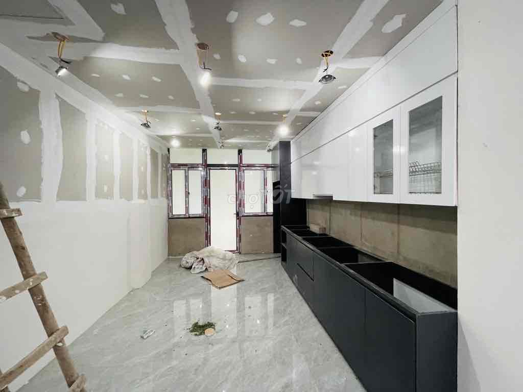 9,9 TY - TRUNG TÂM ĐỐNG ĐA  - 5 TẦNG THANG MÁY -20M RA Ô TÔ TRÁNH. Mua bán nhà ở tại Quận Đống Đa Hà Nội được đăng bởi Thắng thổ cư hình 5