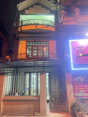 Cần bán mảnh đất kèm nhà ở 2 tầng vip tại Thạch Bàn Long Biên. Mua bán nhà ở tại Quận Long Biên Hà Nội được đăng bởi Nguyễn văn Hưng