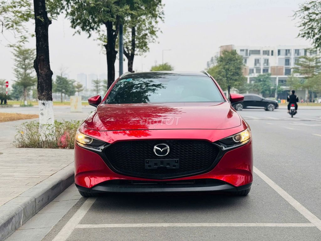 Mazda 3 2023 sport luxury tên tư nhân