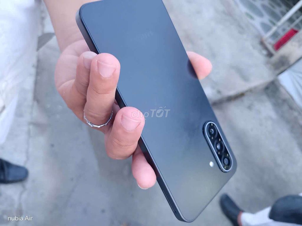 Samsung A17 256GB Đen. Mua bán Điện thoại tại Huyện Mỹ Xuyên Sóc Trăng được đăng bởi Con vet hình 1