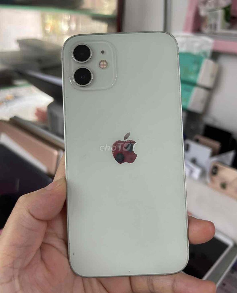 Apple iPhone 12 Trắng. Mua bán Điện thoại tại Huyện Thuỷ Nguyên Hải Phòng được đăng bởi Hieu Nguyen Bui hình 1
