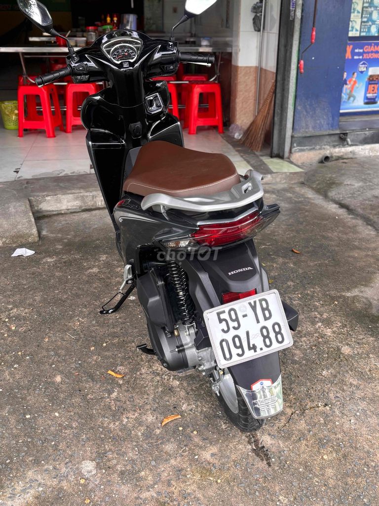 cần bán xe vision 2024. Mua bán Xe máy tại Quận 4 Tp Hồ Chí Minh được đăng bởi Hữu Nhân hình 1