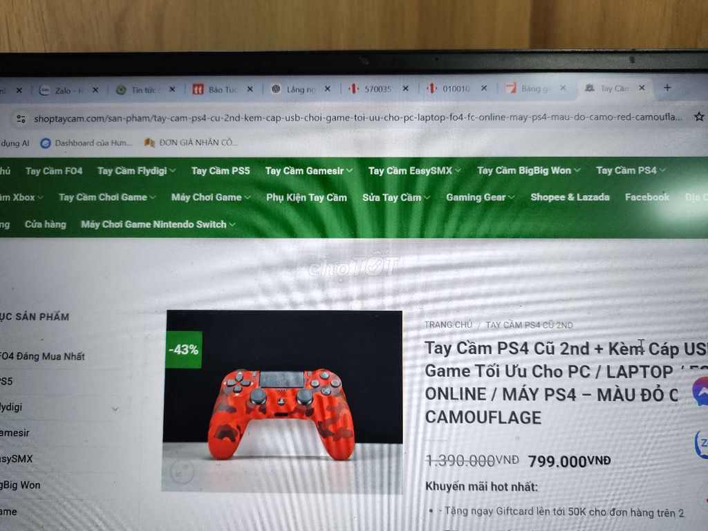 Tay cầm chơi game Sony DualShock 4. Mua bán Thiết bị chơi game tại Thành phố Thủ Đức Tp Hồ Chí Minh được đăng bởi Hưng hình 1