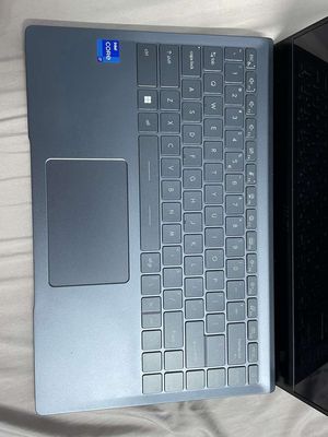 Cần bán Laptop MSI 99% không sử dụng I7 1195G7