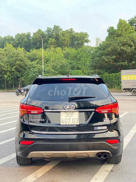Santafe sản xuất 2015 Số tự động bản full. Mua bán Ô tô tại Quận Cầu Giấy Hà Nội được đăng bởi Vinh Usedcar hình 4