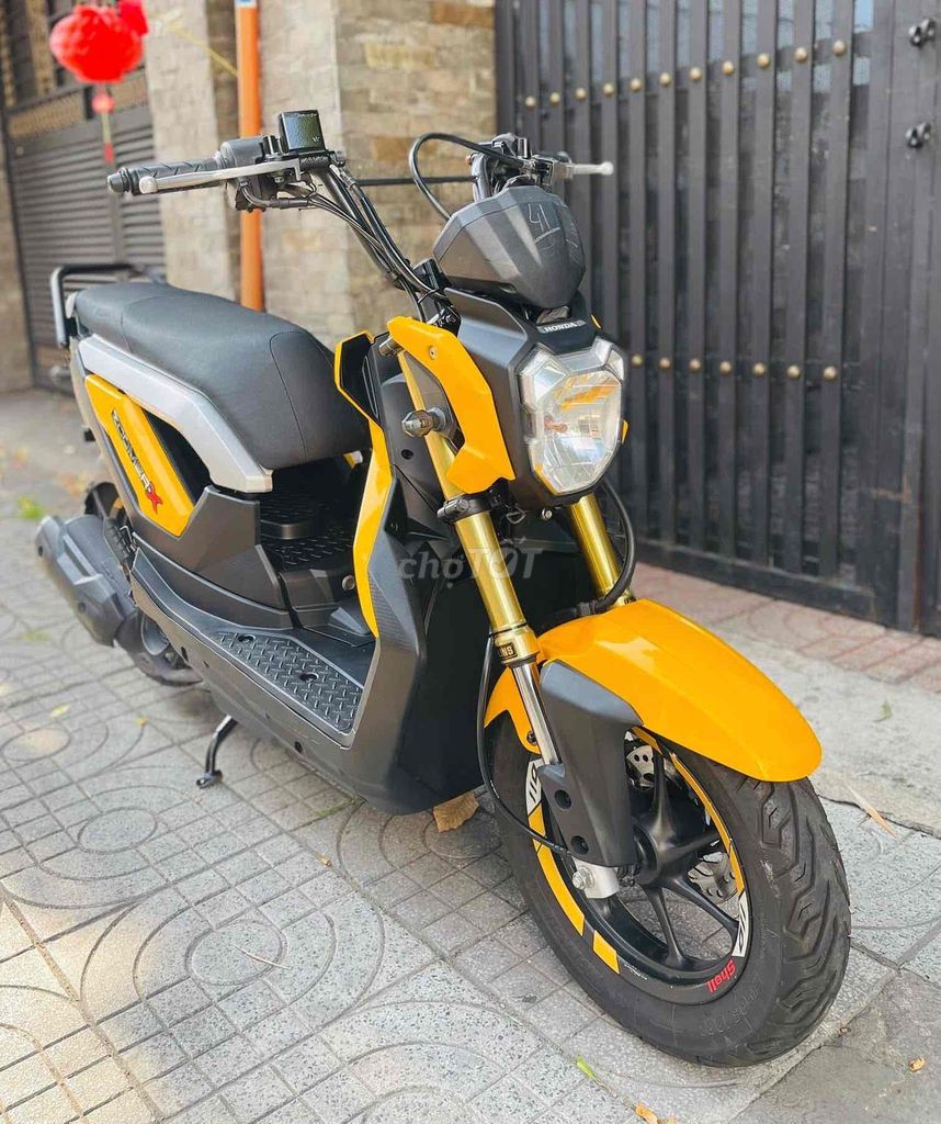 Honda ZoomerX 2015 Желтый, оформление на покупателя