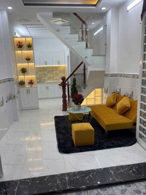 Rent · 2 bd · 18 м² · Huyện Nhà Bè, ул. Đường Huỳnh Tấn Phát