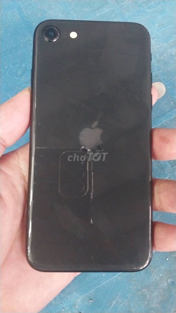 Apple iPhone SE 2 2020 Đen Quốc tế LL/A Nguyên zin. Mua bán Điện thoại tại Quận 3 Tp Hồ Chí Minh được đăng bởi Hội Đồ Điện Tử hình 1