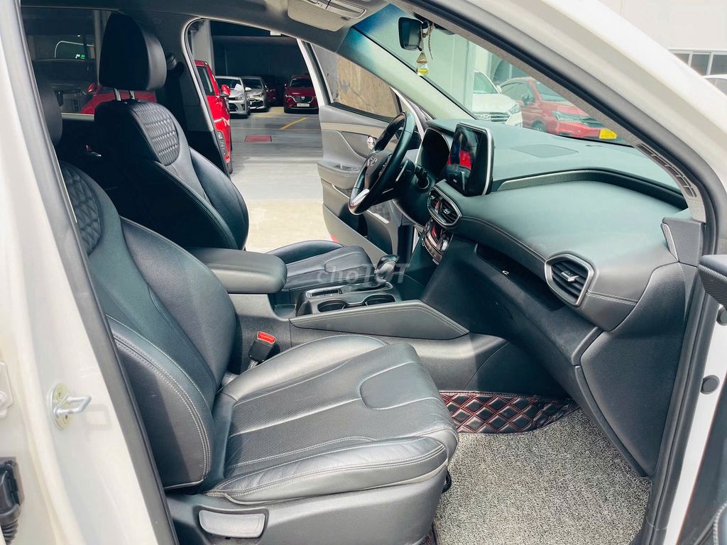 Hyundai Santa Fe Dầu Tiêu chuẩn 2020 đi 53.000km. Mua bán Ô tô tại Thành phố Thủ Đức Tp Hồ Chí Minh được đăng bởi Mr Duy hình 11