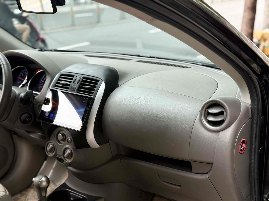 Nissan Sunny 2017 1.5 XV Premium - 88000 km. Mua bán Ô tô tại Quận Tân Phú Tp Hồ Chí Minh được đăng bởi Lê Băng Vinh hình 14