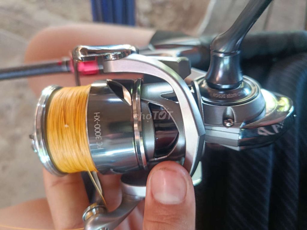 Combo cần câu FC 3000 Cán gỗ Dây Toman. Mua bán Đồ thể thao, Dã ngoại tại Huyện Thạnh Hóa Long An được đăng bởi Nguyễn Tuấn hình 1