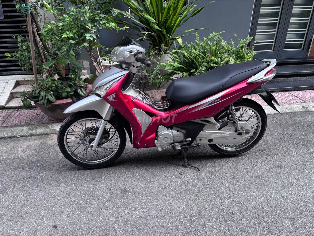 Xe Máy Future 125. Mua bán Xe máy tại Quận Đống Đa Hà Nội được đăng bởi Tiến hình 2