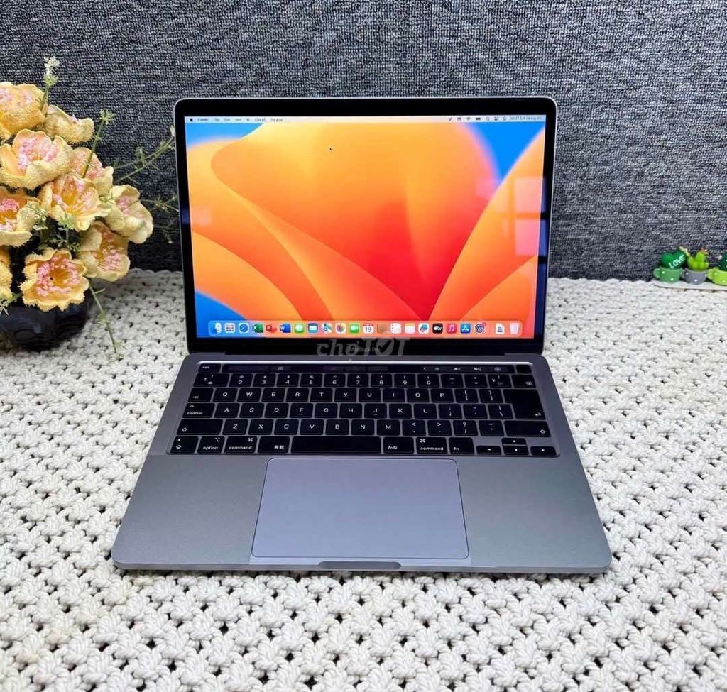 Macbook Pro 2O2O M1 - Bản Ram 16G / SSD 512G ✅. Mua bán Laptop tại Thành phố Huế Thừa Thiên Huế được đăng bởi LÊ NGUYỄN LAPTOP LAPTOPHUE COM VN hình 1