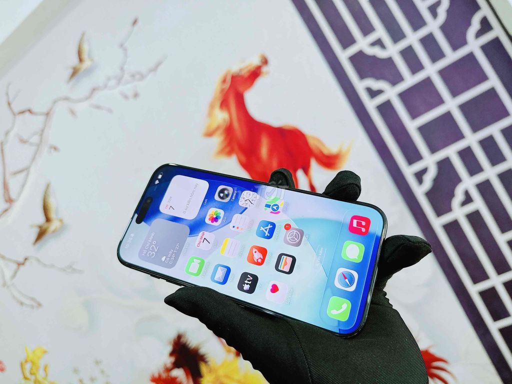 iPhone 16 Pro Max 256G màu đen Việt Nam 99% rin Ap. Mua bán Điện thoại tại Quận Hải Châu Đà Nẵng được đăng bởi Hoàng Anh Tuấn hình 1