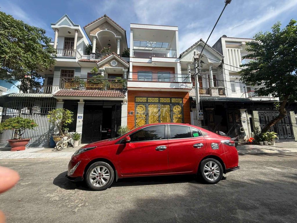 2020 1.5G - 52999 km đẹp giá tốt. Mua bán Ô tô tại Thành phố Dĩ An Bình Dương được đăng bởi Huy Luân Auto hình 5