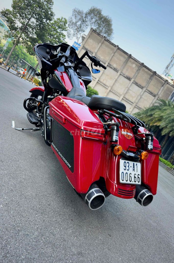 HARLEY-DAVIDSON Road Glide 114Ci 2021 Special. Mua bán Xe máy tại Huyện Tân Trụ Long An được đăng bởi Nguyễn Đình Quang Duy  hình 3