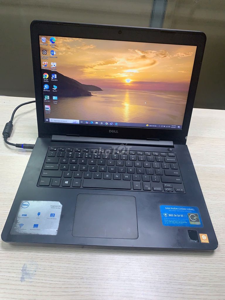 Latop Dell i5 5200U 8G SSD120G cạc 2G gaming 14in