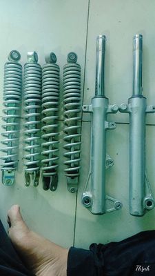 Phuộc xe ab. Mua bán Phụ tùng xe tại Huyện Bến Lức Long An được đăng bởi Thinh