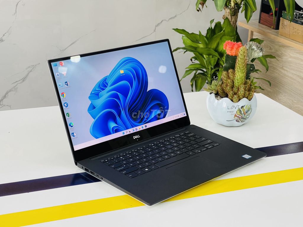 Dell precision 5530 trả góp đưa trước 3.9 triệu