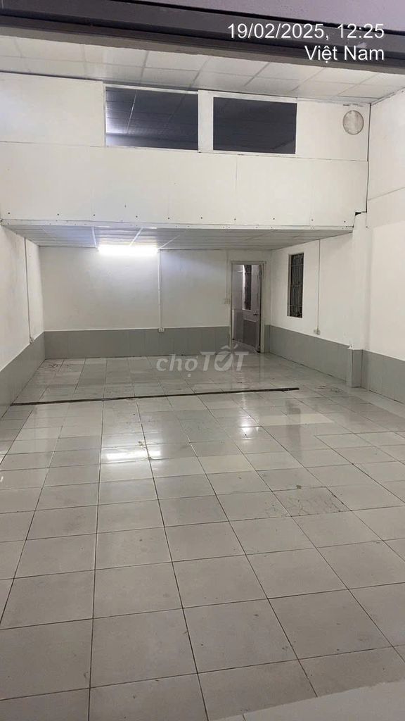 Cho Thuê nhà 100m2 giá 8 tr Nguyễn văn giáp sau sân Mỹ đình 