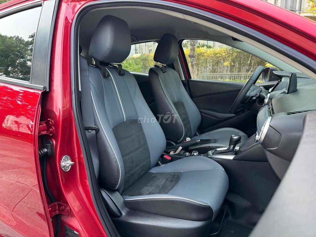 Mazda 2 Sport Luxury 2021 Đỏ 20.000 km. Mua bán Ô tô tại Quận Cầu Giấy Hà Nội được đăng bởi ngoc cuong hình 8