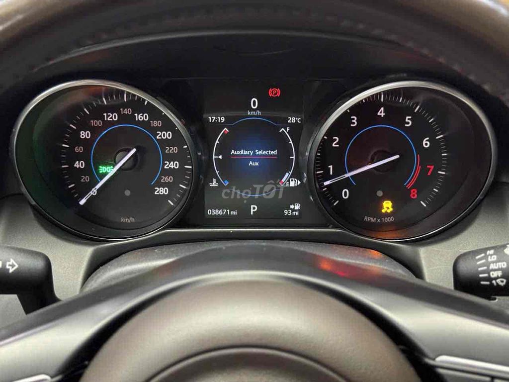 Jaguar XF 2016 Prestige 2.0 AT - 380000 km. Mua bán Ô tô tại Quận 7 Tp Hồ Chí Minh được đăng bởi Hoàng Anh Tuấn hình 9