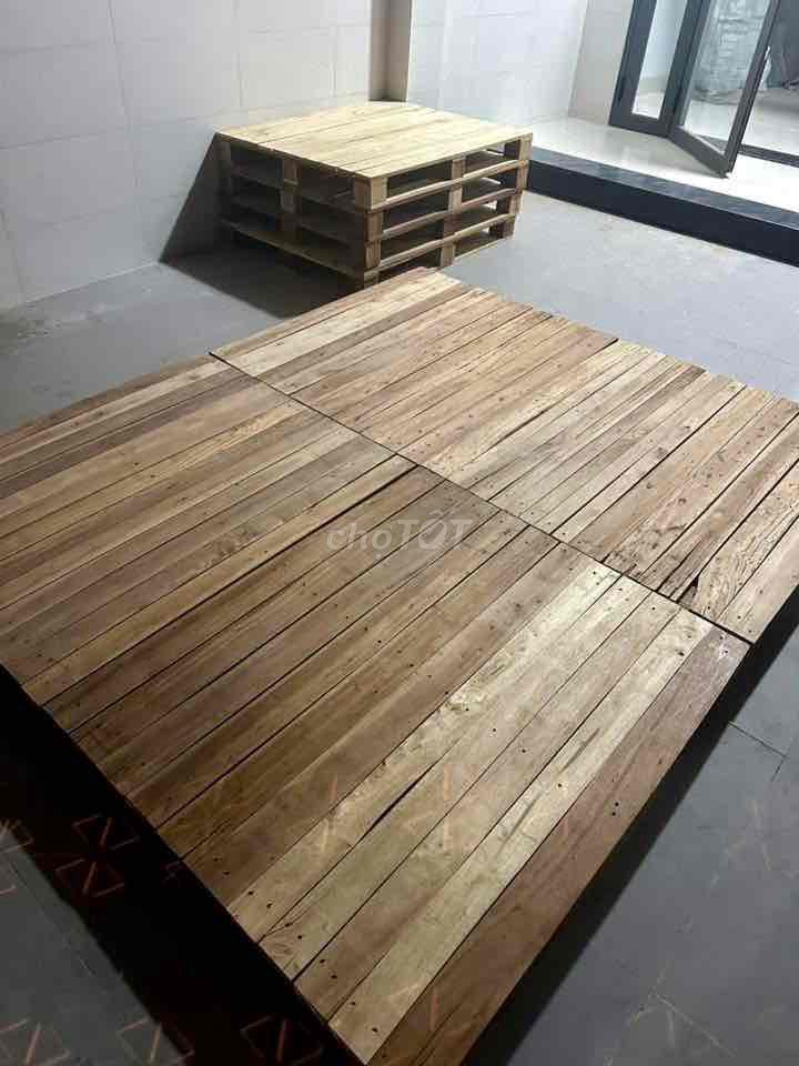 Giường pallet gỗ tự nhiên 1m8x2m Mới 99%. Mua bán Giường, chăn ga gối nệm tại Huyện Bình Chánh Tp Hồ Chí Minh được đăng bởi Hải Đăng  hình 1