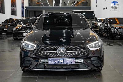 Mercedes E300 AMG Đen/Đen Sản Xuất 2021