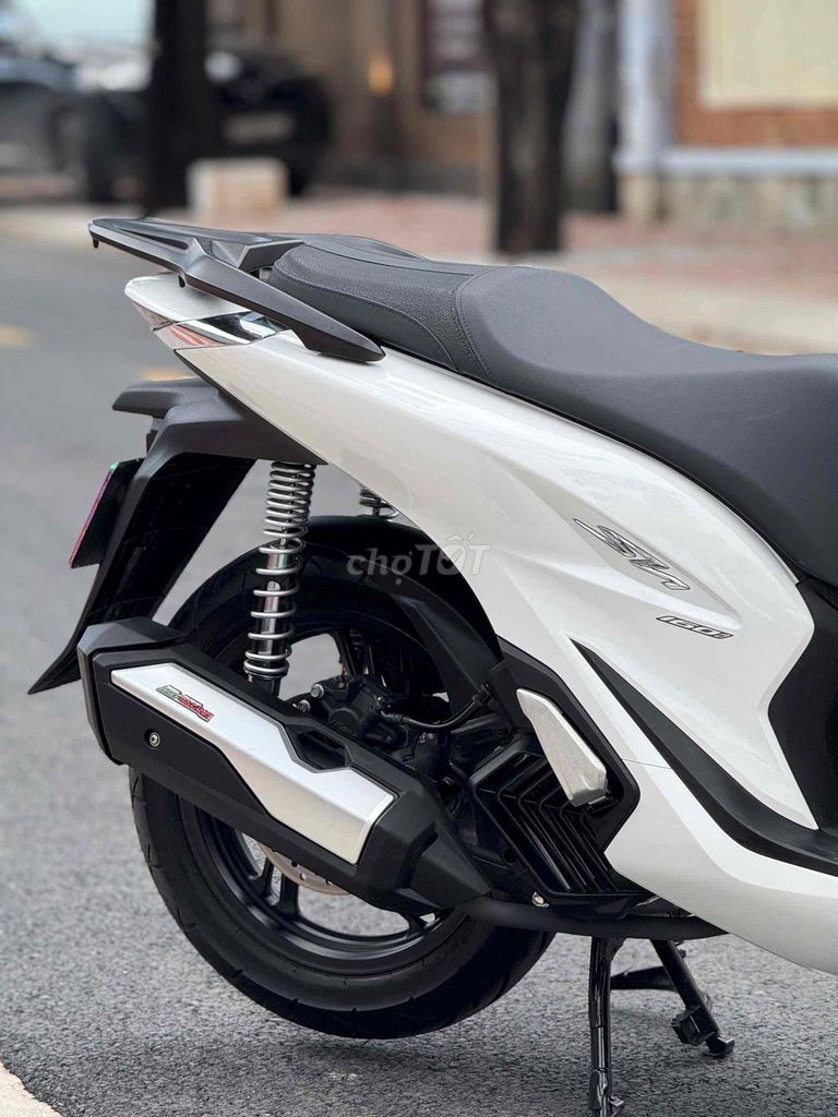 SH 160i ABS 2024 LƯỚT TRẮNG ĐEN. Mua bán Xe máy tại Thành phố Thủ Đức Tp Hồ Chí Minh được đăng bởi Vũ Vũ hình 11