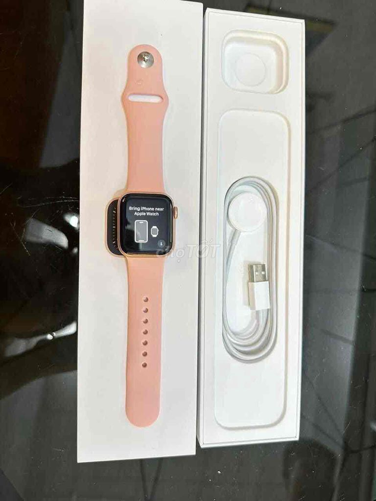 bán apple watch se 40 hồng likenew pin 100%