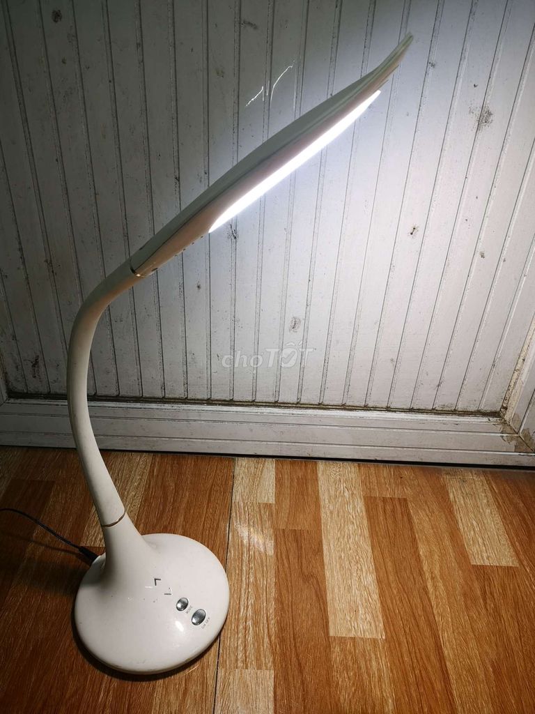 Đèn học chống cận điện quang. Mua bán Đèn tại Huyện Thanh Trì Hà Nội được đăng bởi Nguyễn văn Thắng hình 1