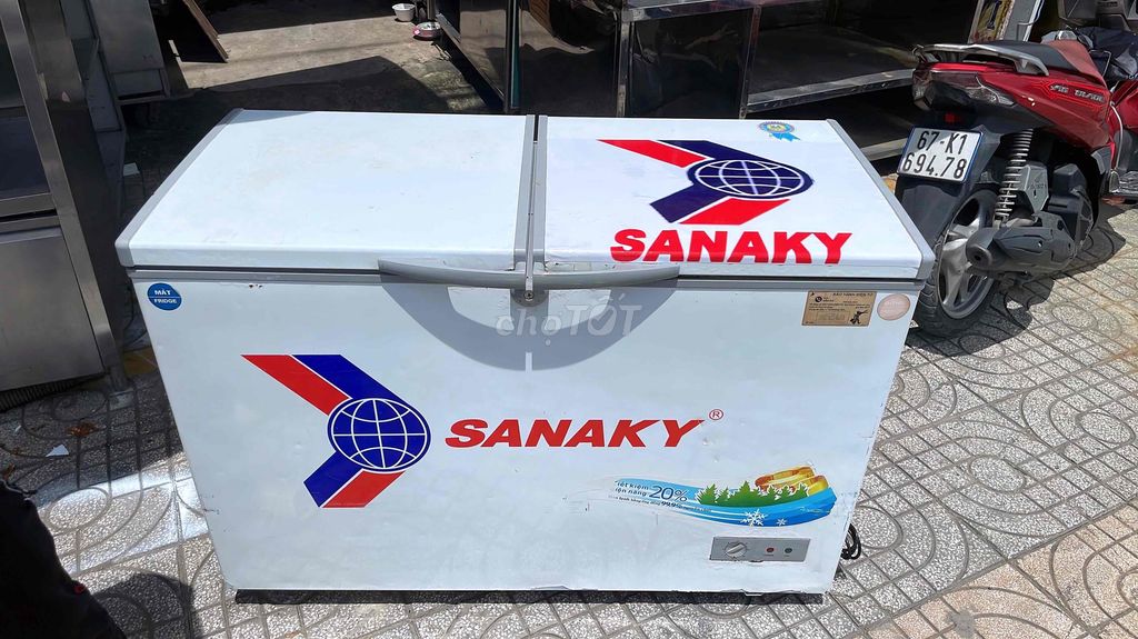 tủ đông mát sanaky 300L nguyên zin