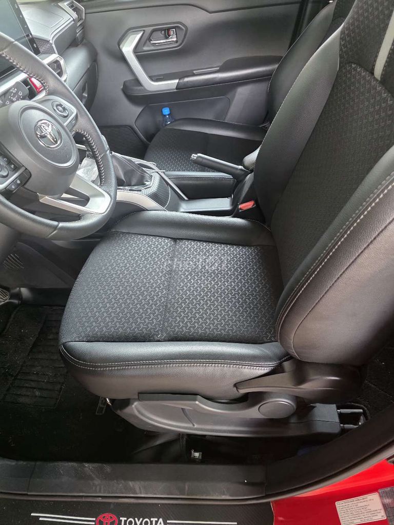 Raize Đỏ Nóc Đen 1.0 Turbo - 7000 km. Mua bán Ô tô tại Quận Bình Tân Tp Hồ Chí Minh được đăng bởi Cau Vũ hình 9