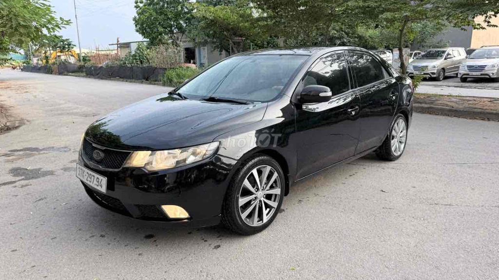 Kia Forte 2010 photo 2