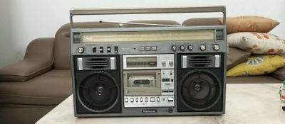 Radio cassette hiệu national model RX 5400. Mua bán Tivi, Âm thanh tại Quận 3 Tp Hồ Chí Minh được đăng bởi chú bo 60 tuổi 