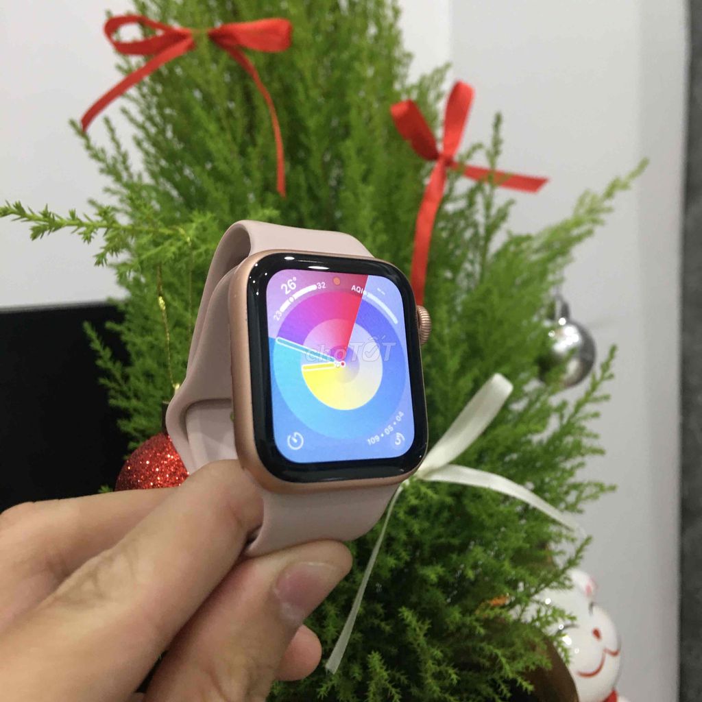 Apple Watch Series 4 40 hồng zin all đủ phụ kiện