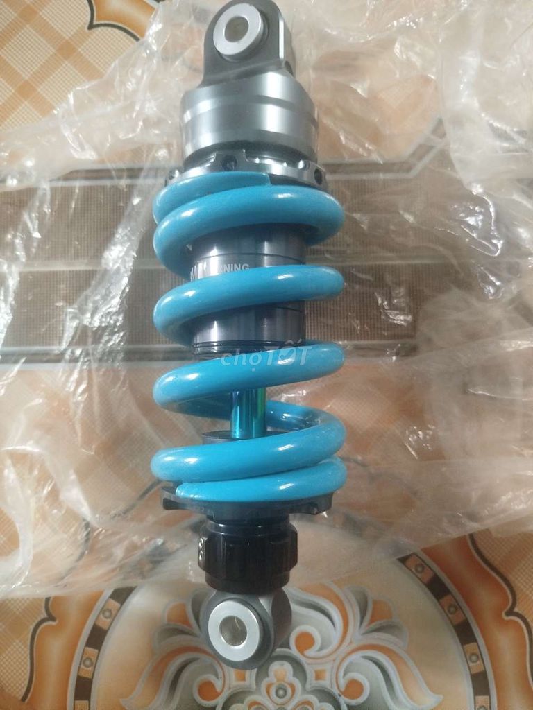 Phuộc Bình dầu nitron bị hư. Mua bán Phụ tùng xe tại Huyện Cần Đước Long An được đăng bởi Hoàng Thi hình 2