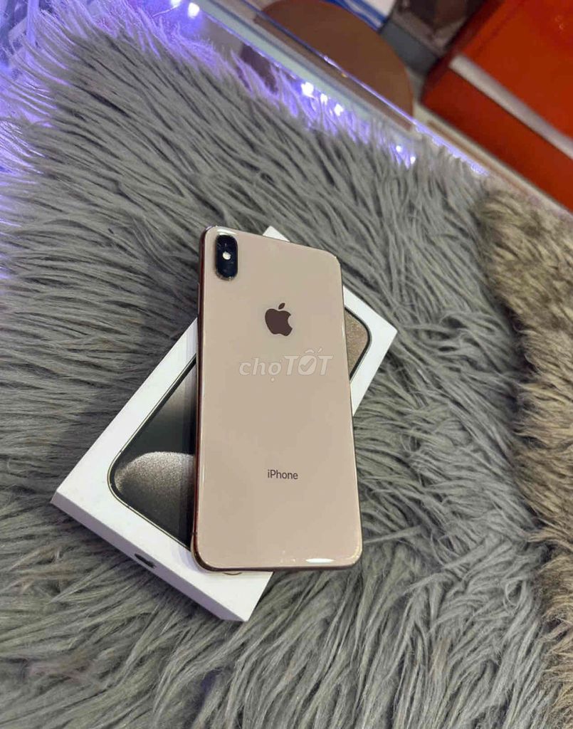 Apple iPhone Xs Max 64GB Vàng Quốc tế Mới 100%. Mua bán Điện thoại tại Quận 3 Tp Hồ Chí Minh được đăng bởi Nam Á Mobile hình 1