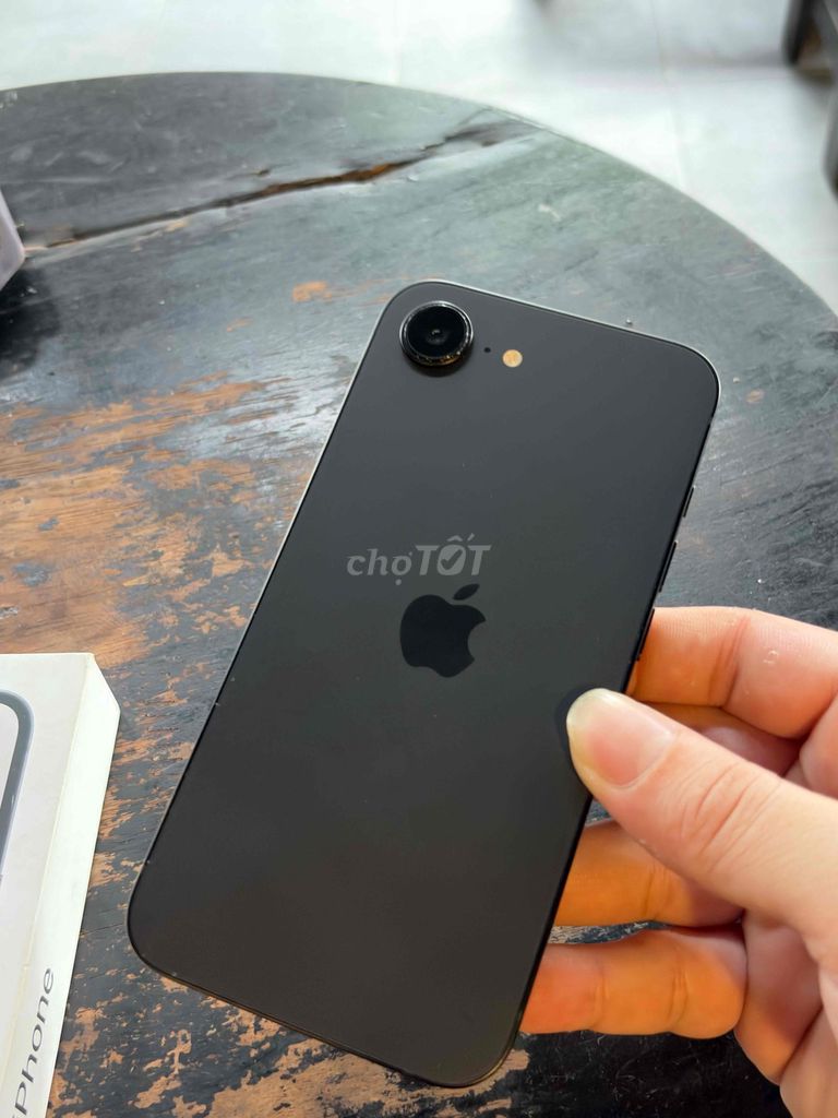 IPhone 16E 128GB Canada Lock mdm. Mua bán Điện thoại tại Quận Bình Thạnh Tp Hồ Chí Minh được đăng bởi PhaOneFt hình 1