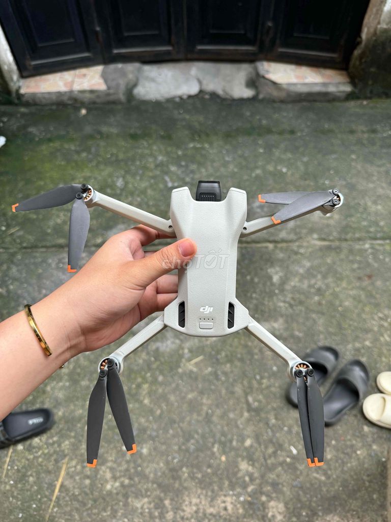 Flycam DJI Mini 3 bản RC. Mua bán Máy ảnh, Máy quay tại Quận 10 Tp Hồ Chí Minh được đăng bởi Hồngg Nhật hình 1