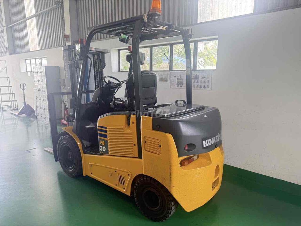Xe nâng điện Komatsu FE30-1 3 tấn. Mua bán Phương tiện khác tại Thành phố Biên Hòa Đồng Nai được đăng bởi Phát Minh hình 2