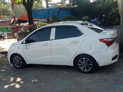 Hyundai Grand i10 2017 Sedan 1.2 MT - 200000 km. Mua bán Ô tô tại Huyện Chương Mỹ Hà Nội được đăng bởi thọ